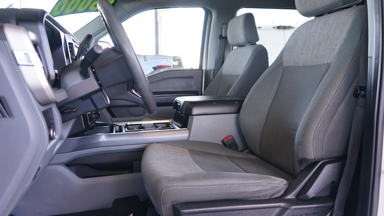 Ford F-250 SD XLT Crew Cab 4WD 2024