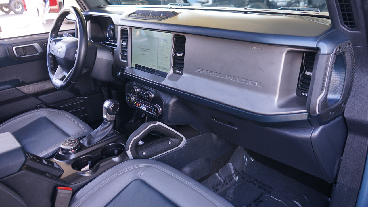 Ford Bronco Advanced First Edition 4-Door 2021