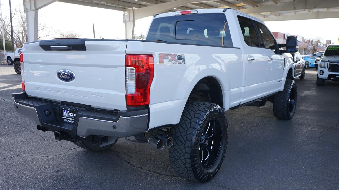 Ford F-250 SD Lariat Crew Cab 4WD 2019