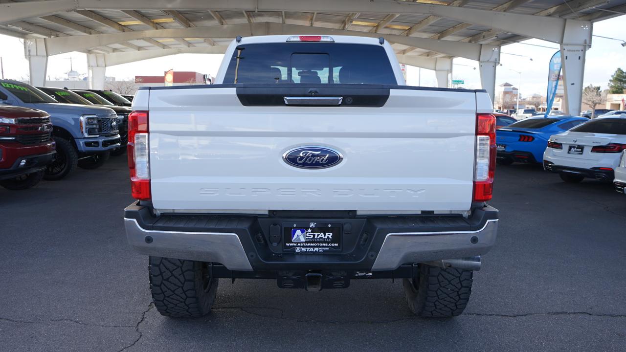 Ford F-250 SD Lariat Crew Cab 4WD 2019
