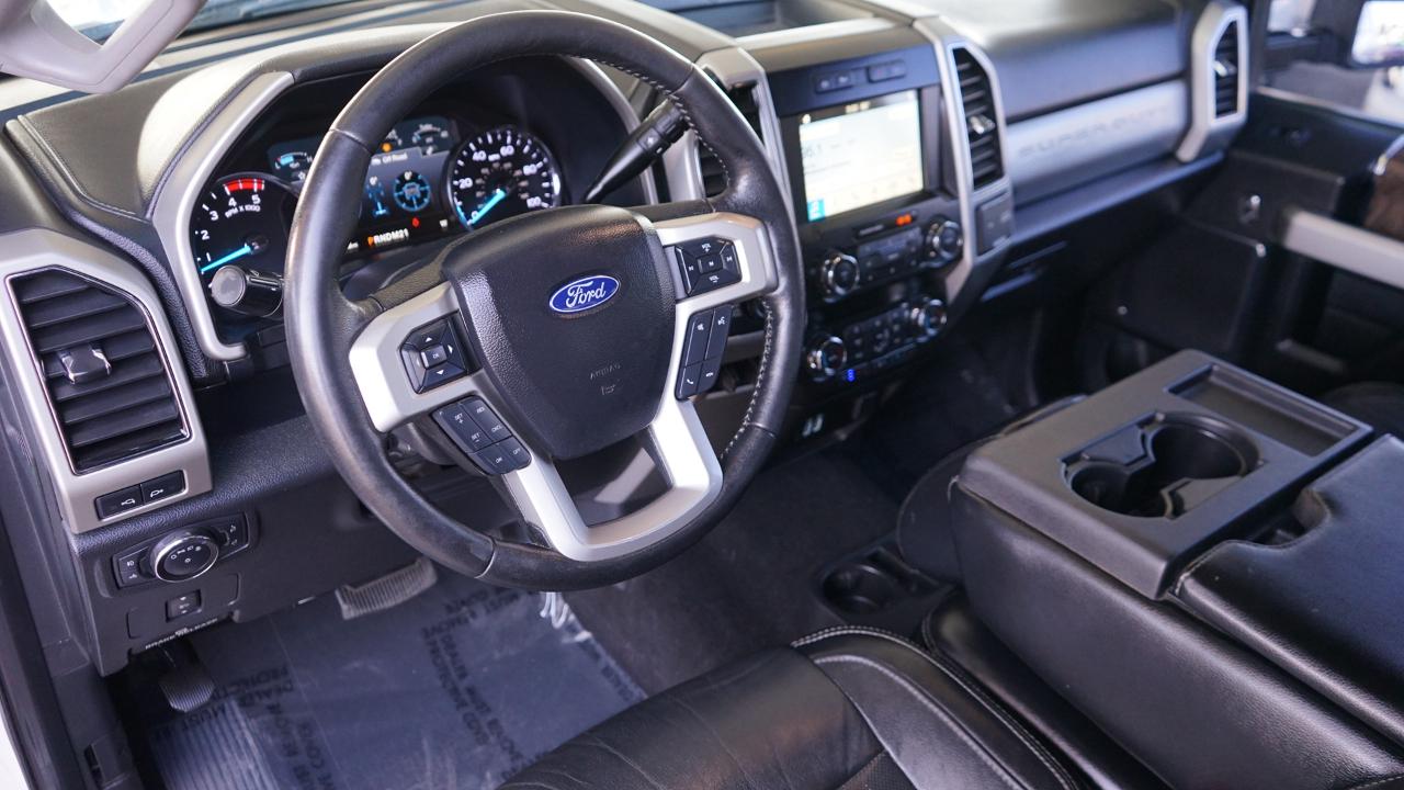 Ford F-250 SD Lariat Crew Cab 4WD 2019