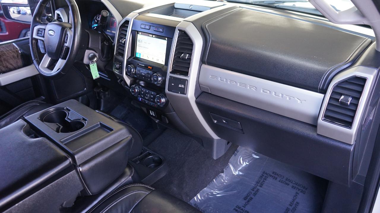 Ford F-250 SD Lariat Crew Cab 4WD 2019