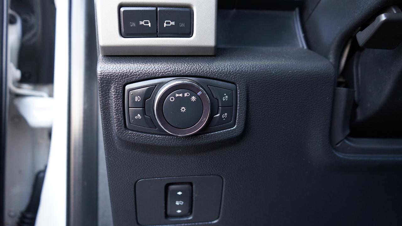 Ford F-250 SD Lariat Crew Cab 4WD 2019