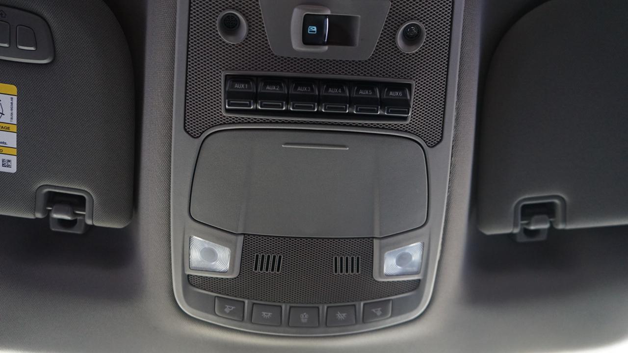 Ford F-250 SD Lariat Crew Cab 4WD 2019