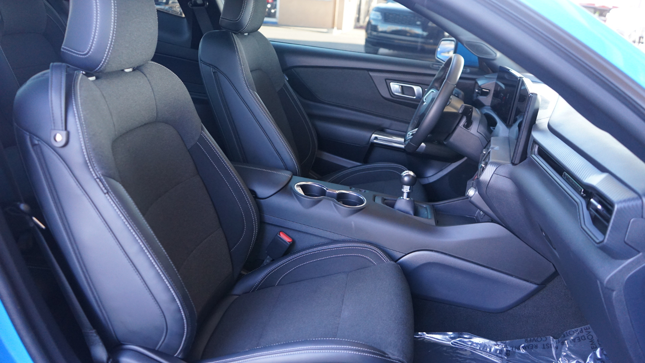 Ford Mustang GT Coupe 2025