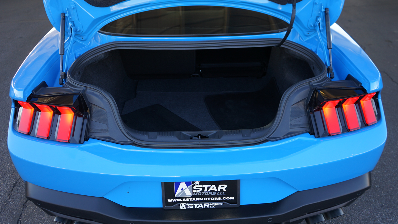 Ford Mustang GT Coupe 2025