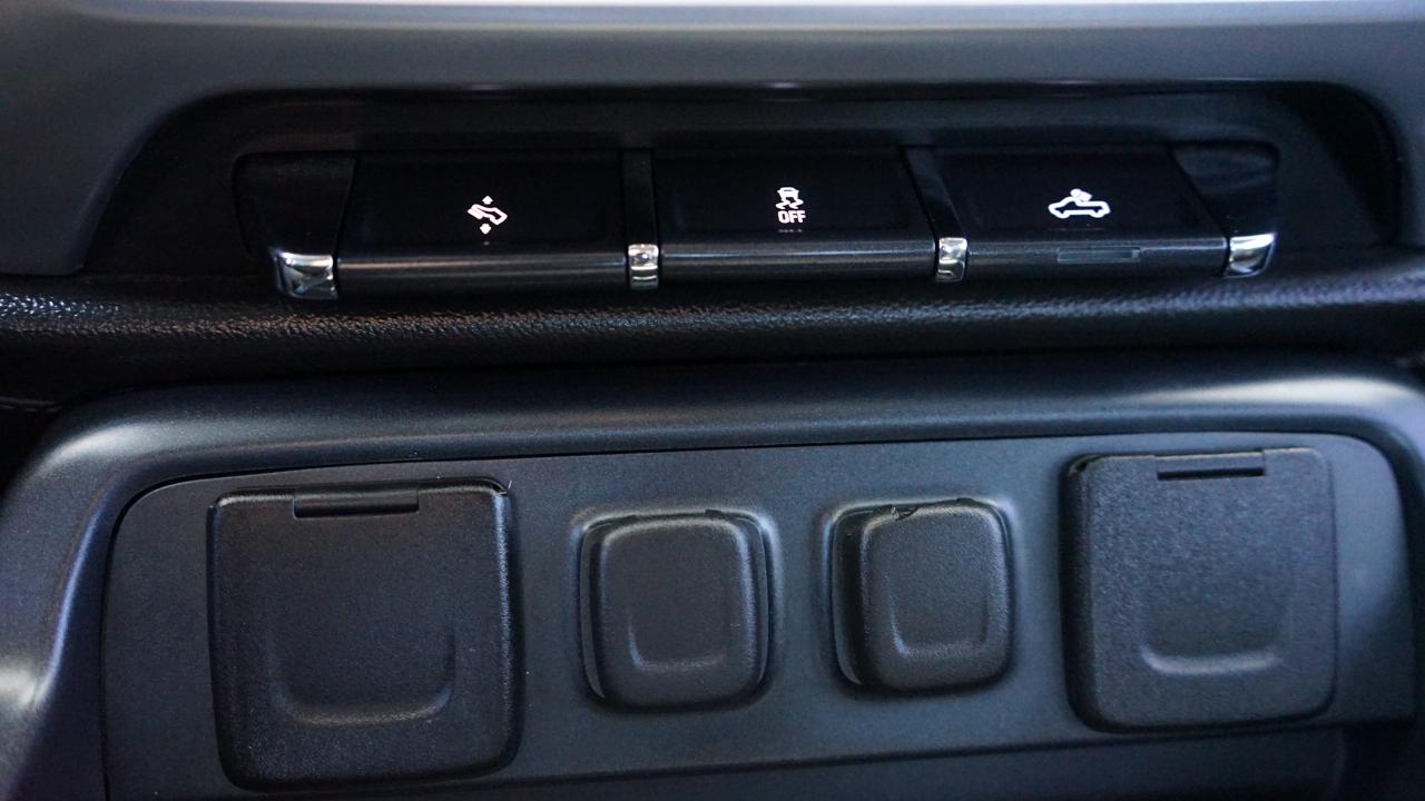 GMC Sierra 1500 SLT Crew Cab Short Box 4WD 2017