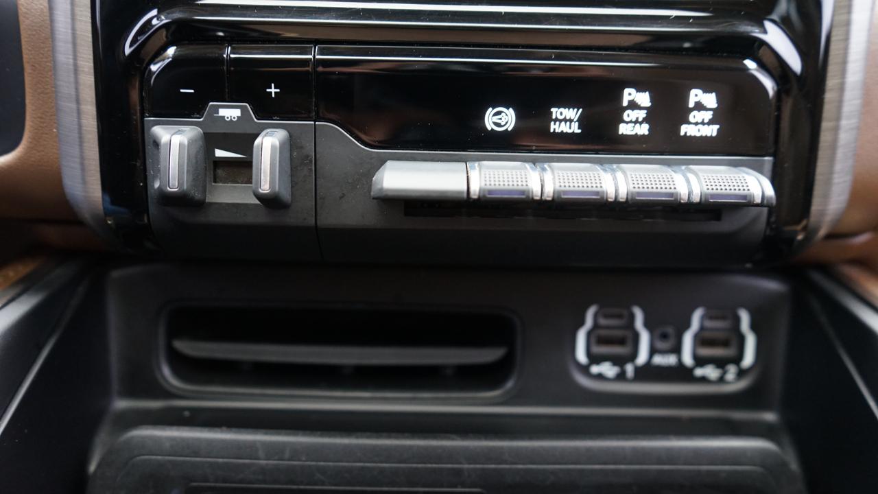 RAM 2500 Longhorn Mega Cab 4WD 2020