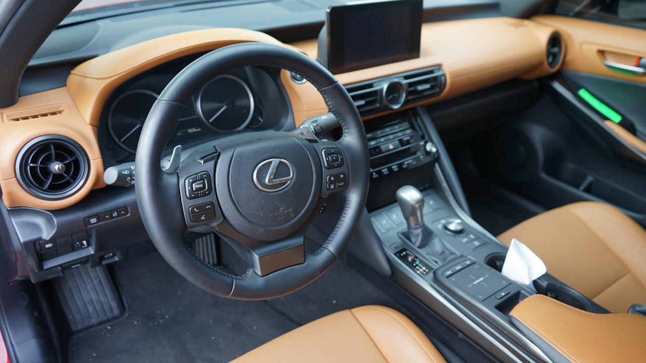 Lexus IS IS Turbo F Sport RWD 2025