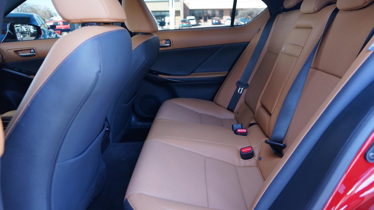 Lexus IS IS Turbo F Sport RWD 2025