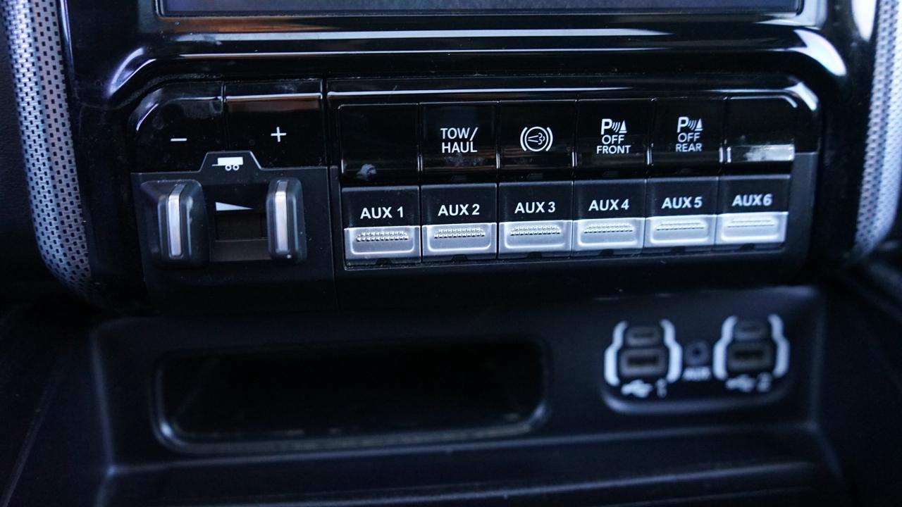 RAM 2500 Limited Mega Cab 4WD 2020