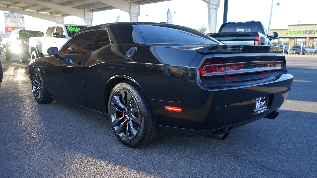 Dodge Challenger SRT8 2013