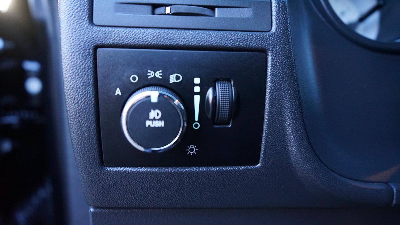 Dodge Challenger SRT8 2013