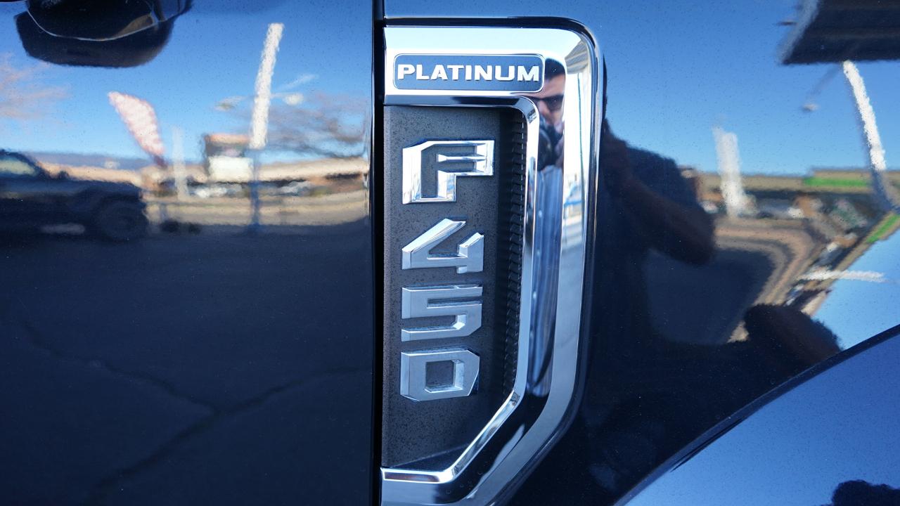 Ford F-450 SD Platinum Crew Cab DRW 4WD 2021