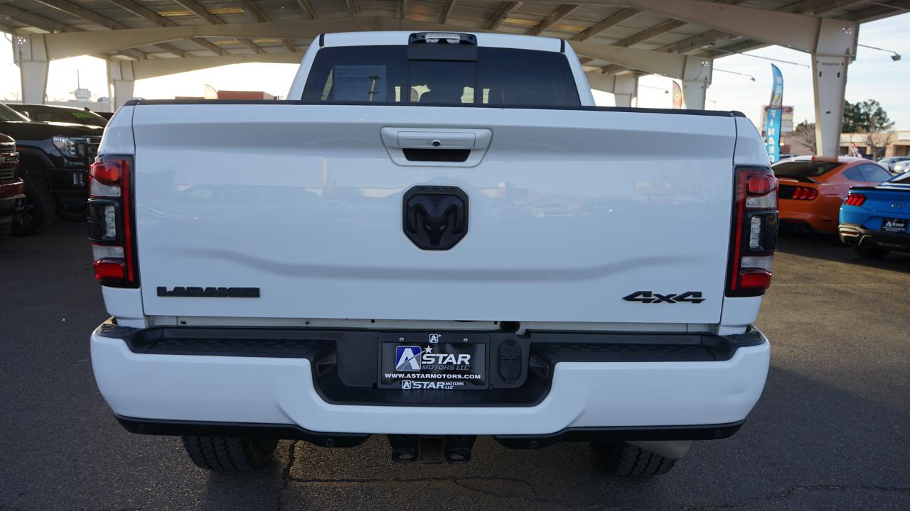 RAM 2500 Laramie Mega Cab 4WD 2021