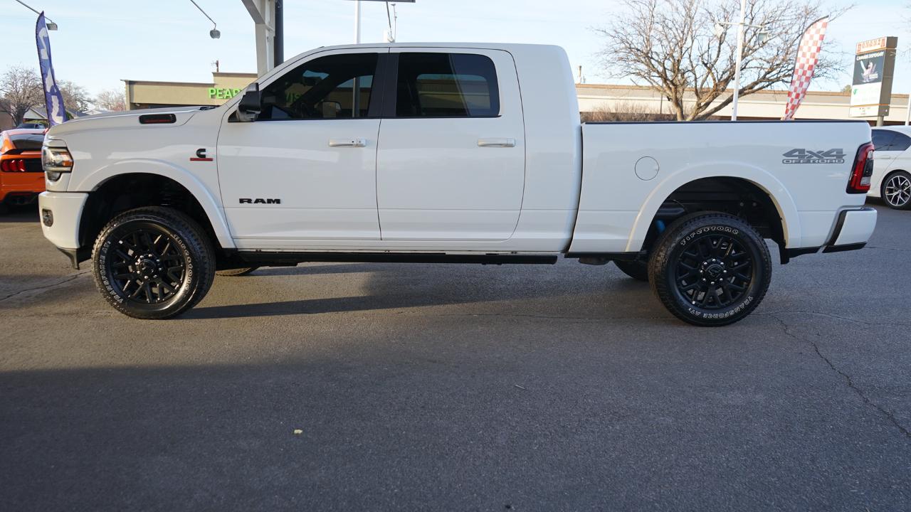 RAM 2500 Laramie Mega Cab 4WD 2021