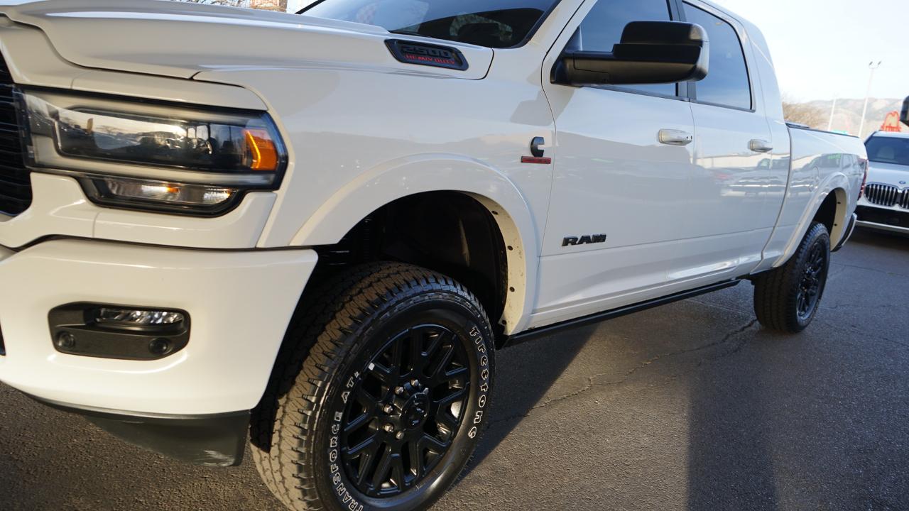 RAM 2500 Laramie Mega Cab 4WD 2021