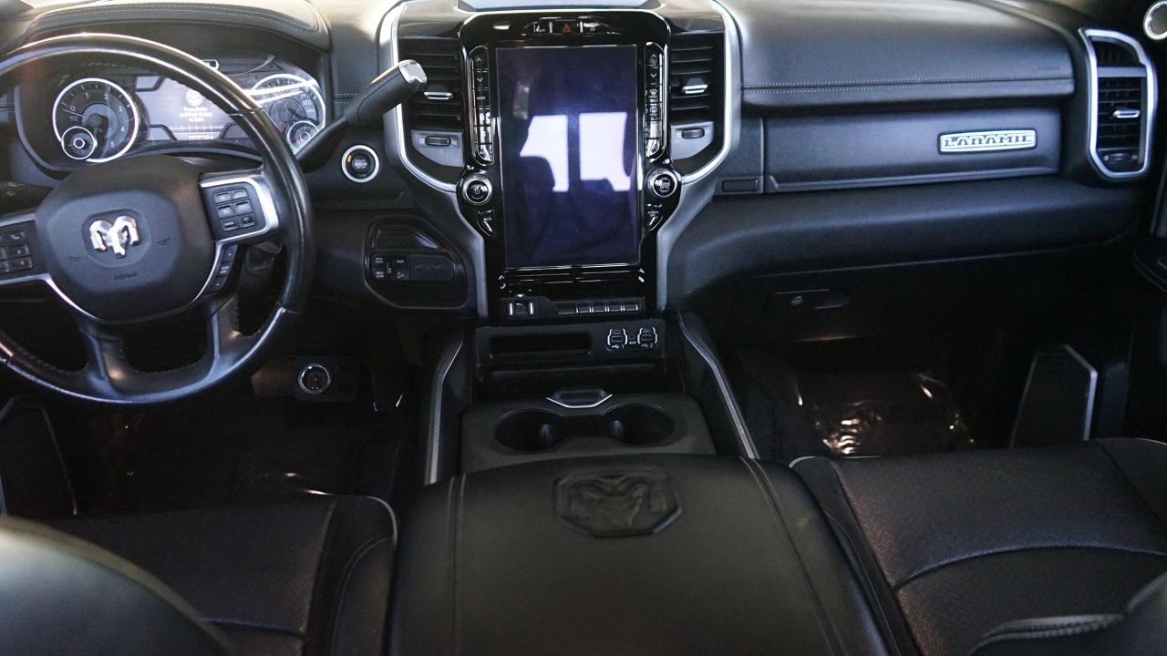 RAM 2500 Laramie Mega Cab 4WD 2021