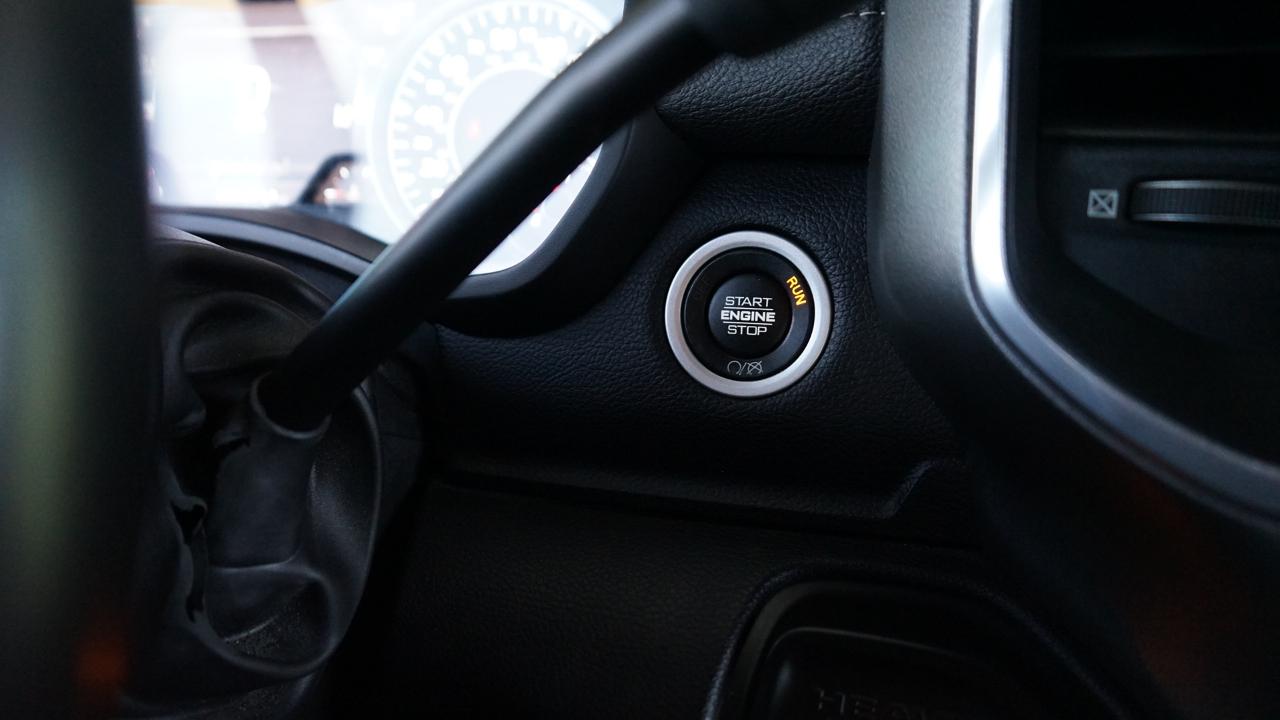 RAM 2500 Laramie Mega Cab 4WD 2021