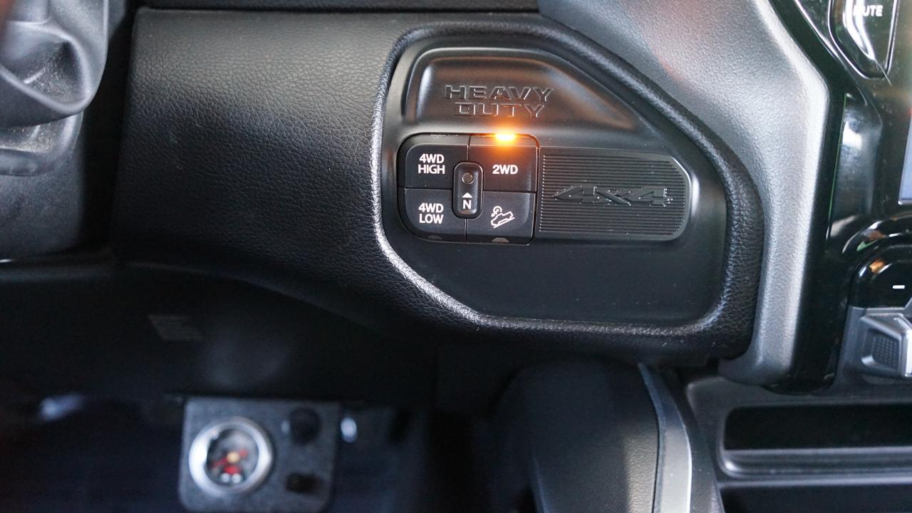 RAM 2500 Laramie Mega Cab 4WD 2021