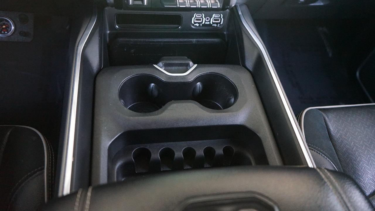 RAM 2500 Laramie Mega Cab 4WD 2021