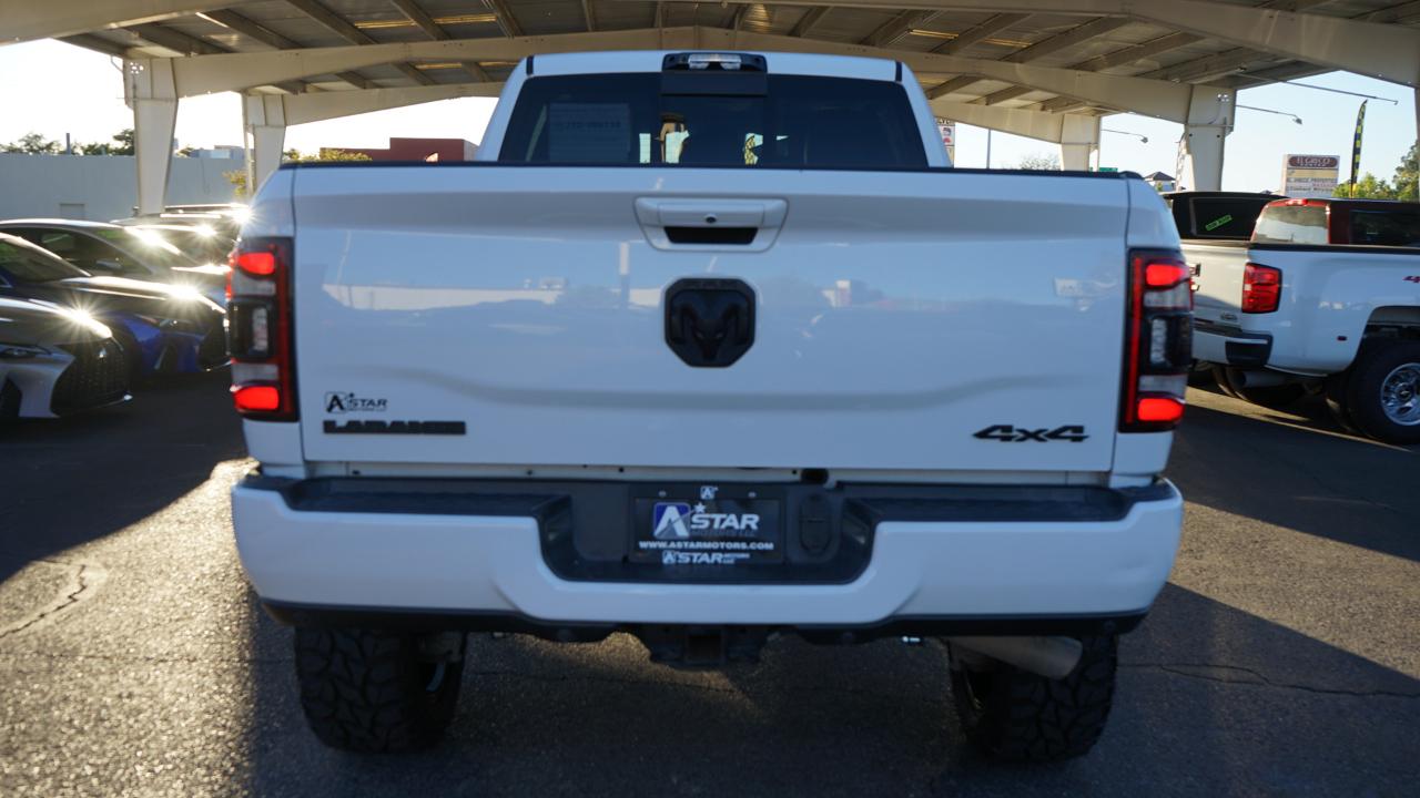RAM 2500 Laramie Mega Cab 4WD 2021