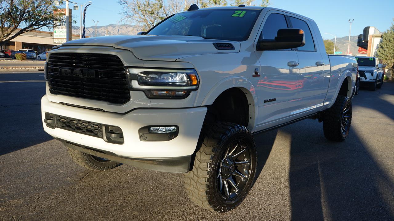 RAM 2500 Laramie Mega Cab 4WD 2021