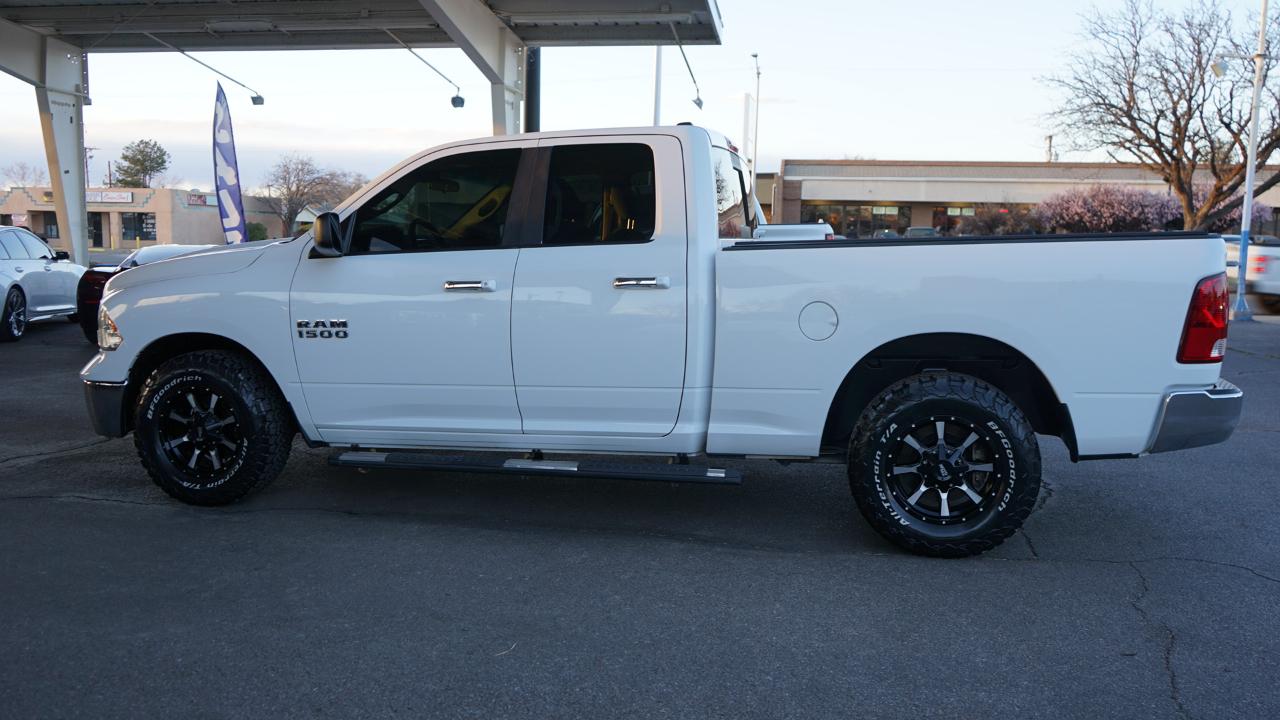 RAM 1500 SLT Quad Cab 2WD 2017
