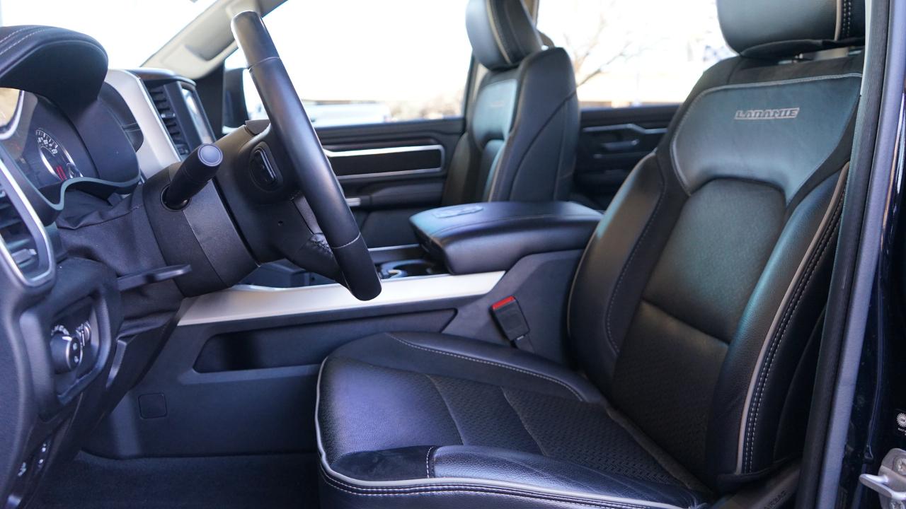 RAM 1500 Laramie Crew Cab SWB 4WD 2022