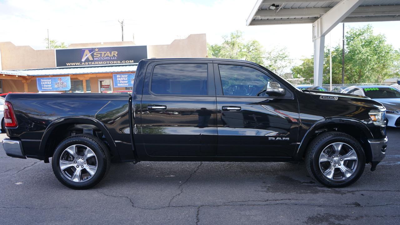 RAM 1500 Laramie Crew Cab SWB 4WD 2022
