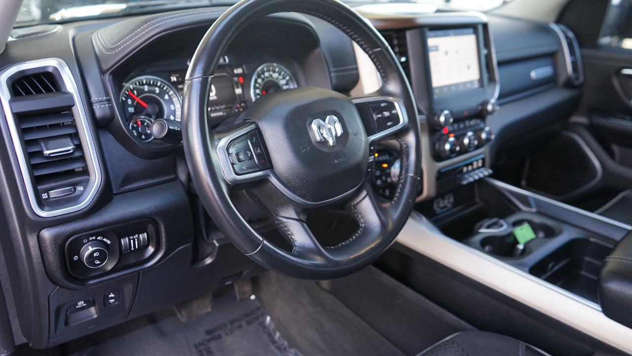 RAM 1500 Laramie Crew Cab SWB 4WD 2022