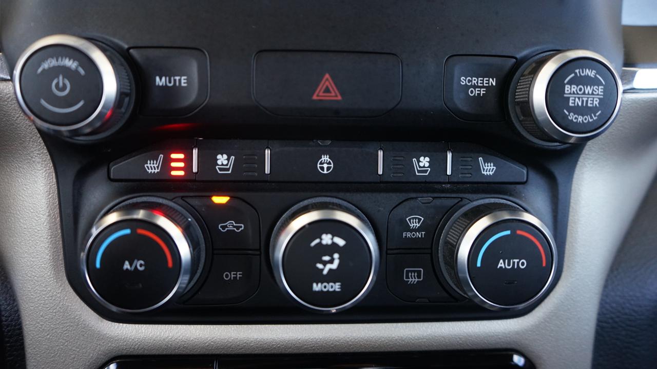 RAM 1500 Laramie Crew Cab SWB 4WD 2022