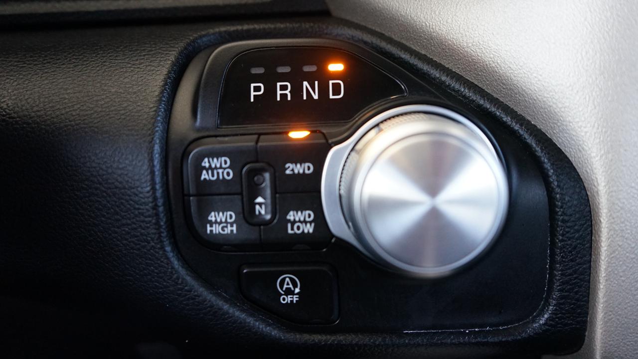 RAM 1500 Laramie Crew Cab SWB 4WD 2022