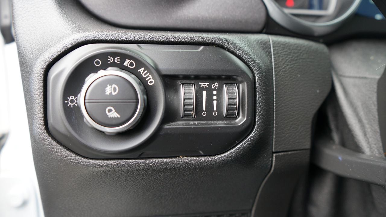 Jeep Gladiator Mojave 2021