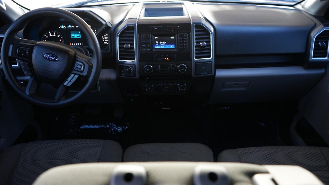 Ford F-150 XL SuperCrew 5.5-ft. Bed 4WD 2015