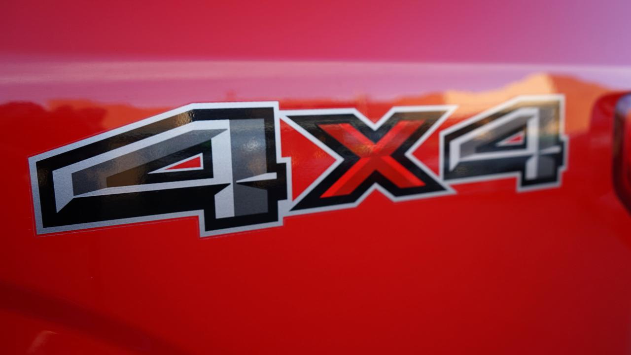 Ford F-150 XL SuperCrew 5.5-ft. Bed 4WD 2015
