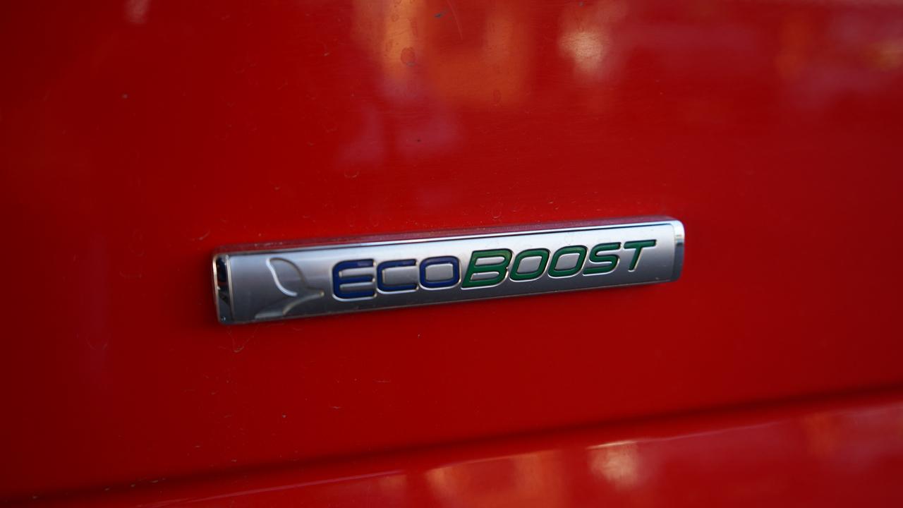 Ford F-150 XL SuperCrew 5.5-ft. Bed 4WD 2015