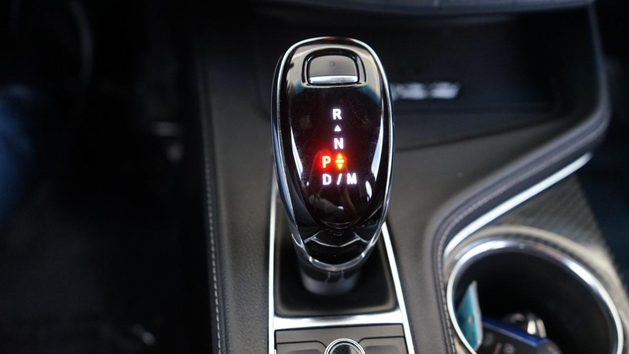 Cadillac CT4-V Blackwing Base 2023