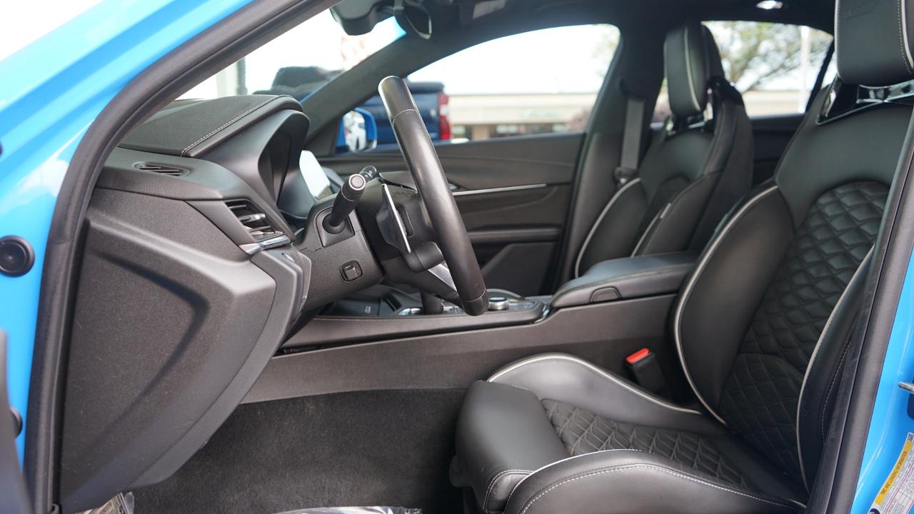 Cadillac CT4-V Blackwing Base 2023