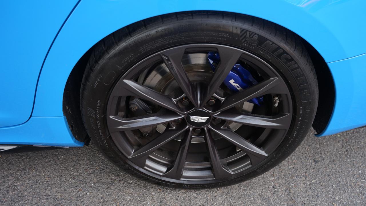 Cadillac CT4-V Blackwing Base 2023