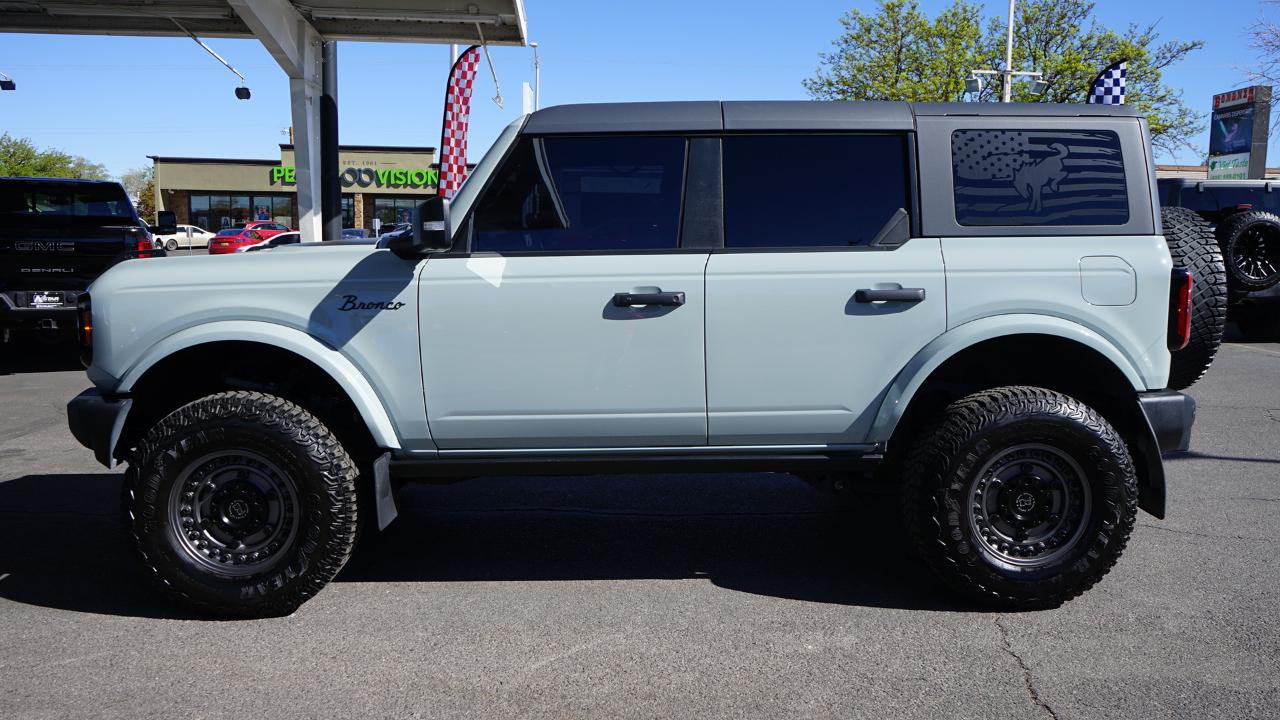 Ford Bronco Base 4-Door w/Advanced 2022