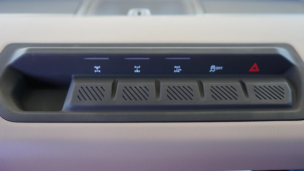 Ford Bronco Base 4-Door w/Advanced 2022