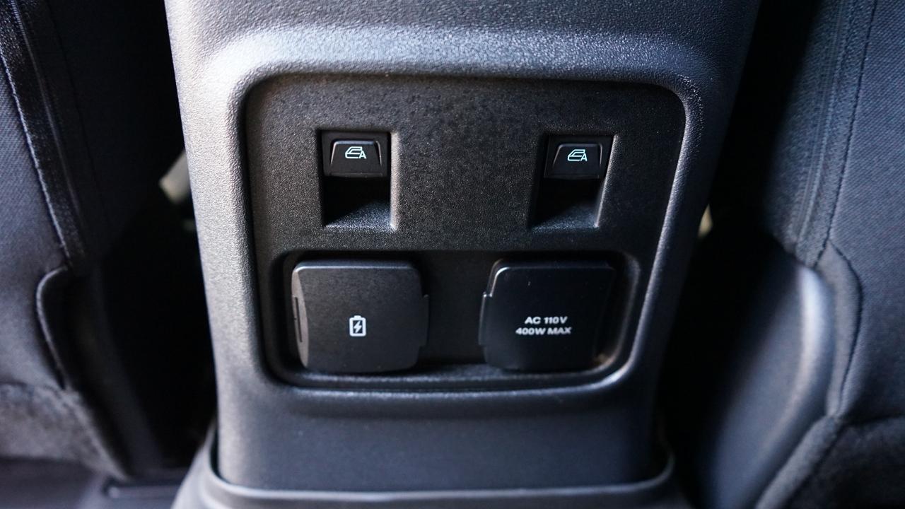 Ford Bronco Base 4-Door w/Advanced 2022