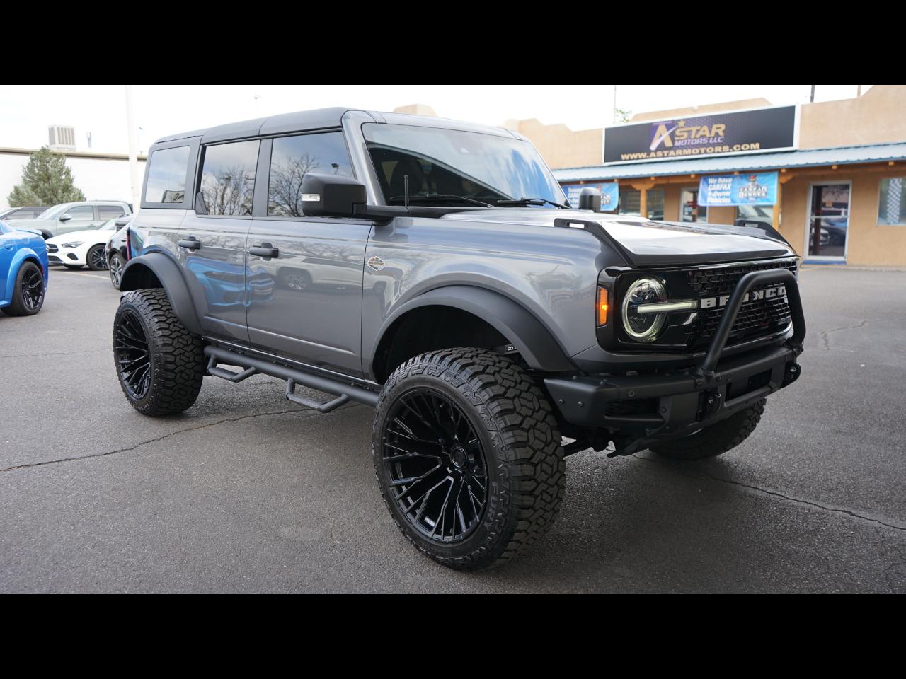 2023 Ford Bronco Base 4-Door w/Advanced