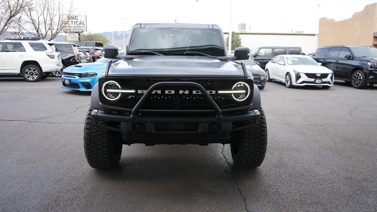 Ford Bronco Base 4-Door w/Advanced 2023