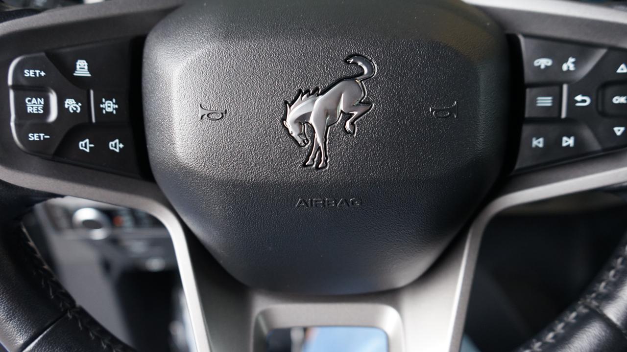 Ford Bronco Base 4-Door w/Advanced 2023