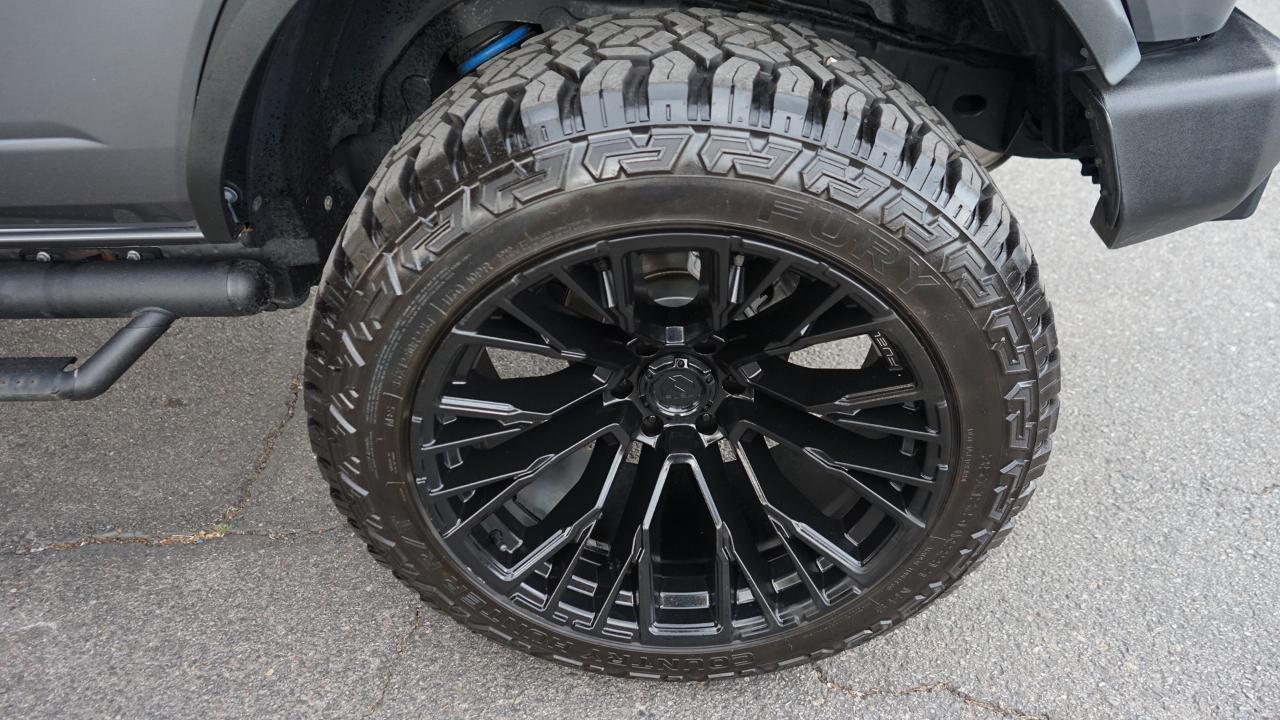 Ford Bronco Base 4-Door w/Advanced 2023