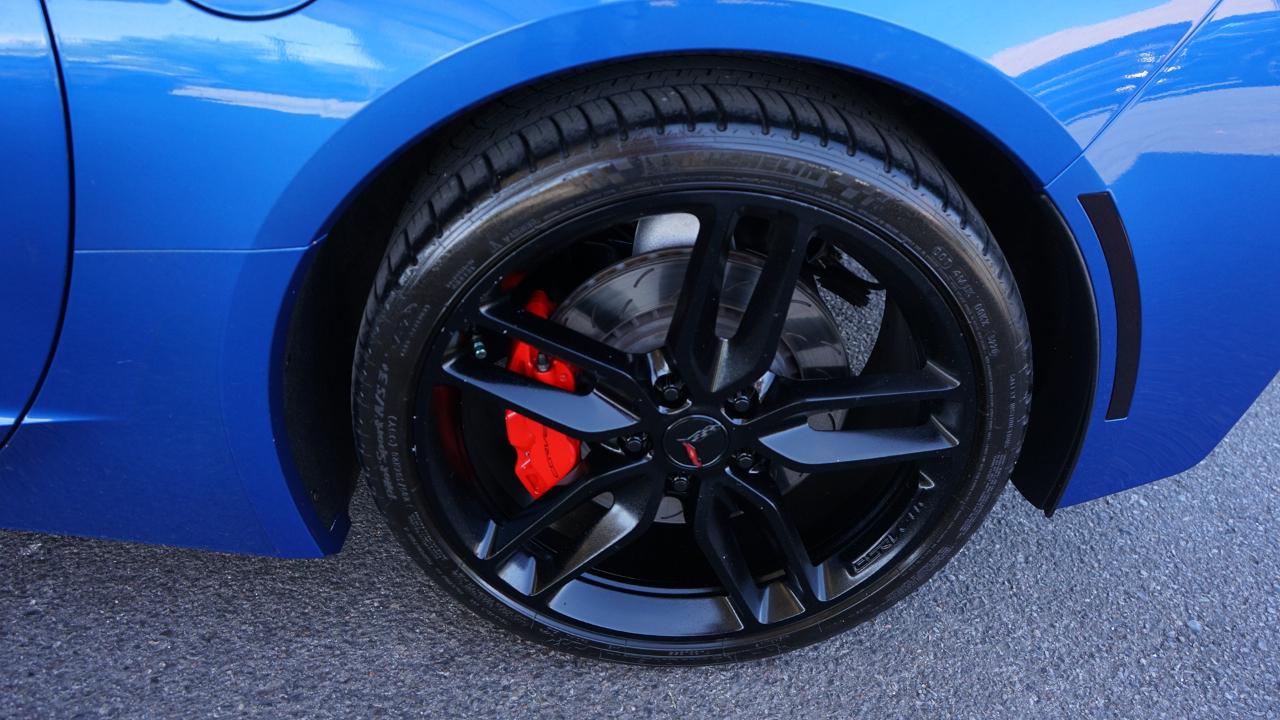 Chevrolet Corvette Z51 2LT Coupe Automatic 2016