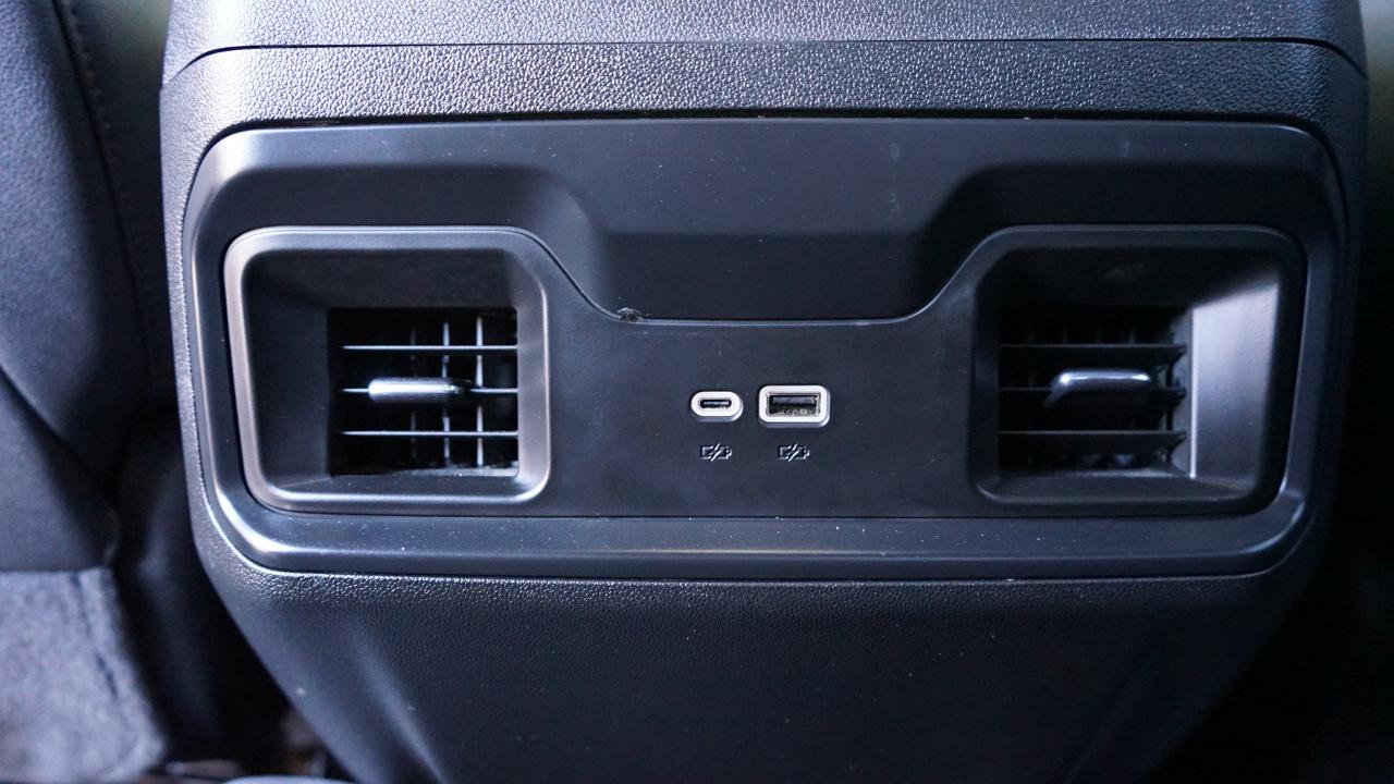 Chevrolet Silverado 1500 RST Crew Cab 4WD 2024