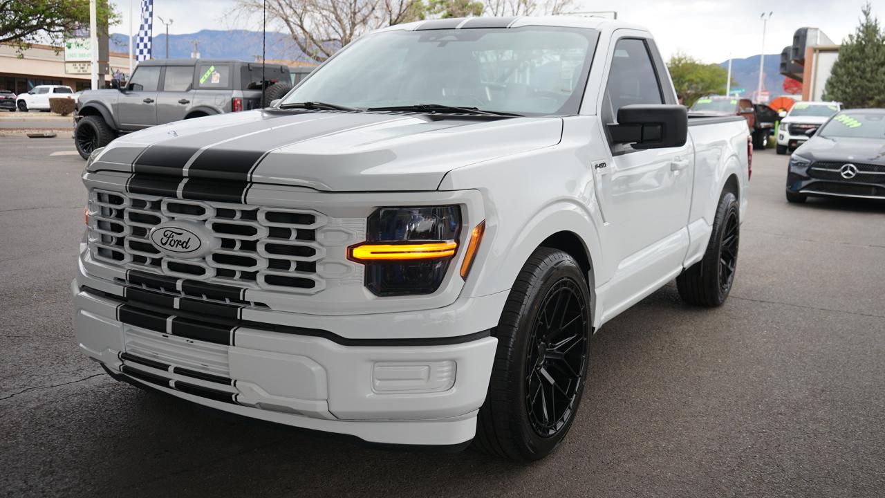 Ford F-150 XL 2WD 8 ft. 2026